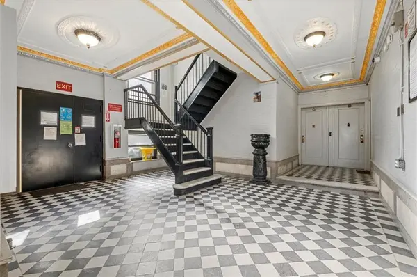 109-18 Lefferts BLVD #D2, Queens, NY 11420