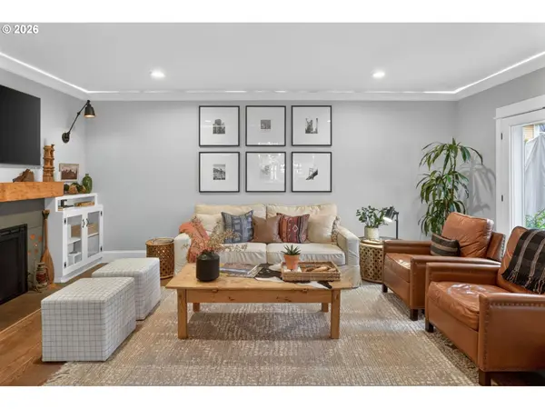 10925 SW WILSONVILLE RD, Wilsonville, OR 97070