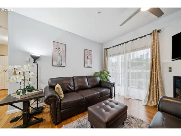 11830 NW HOLLY SPRINGS LN #206, Portland, OR 97229