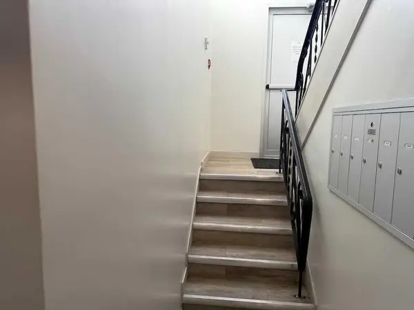 1821 17 ST SW, Calgary, AB T2Y 3E5