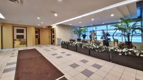 3050 Ellesmere RD #1102, Toronto E09, ON M1E 5E6