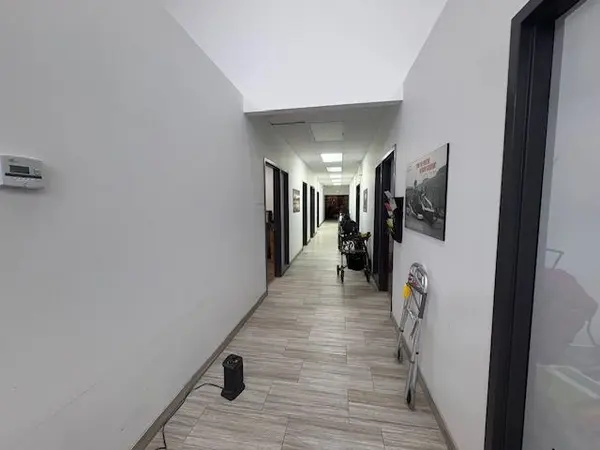 10 Carlow CT #2, Whitby, ON L1N 9T7