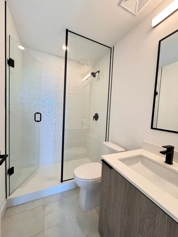 1635 MILITARY TRL #435, Toronto E10, ON M1C 1B2