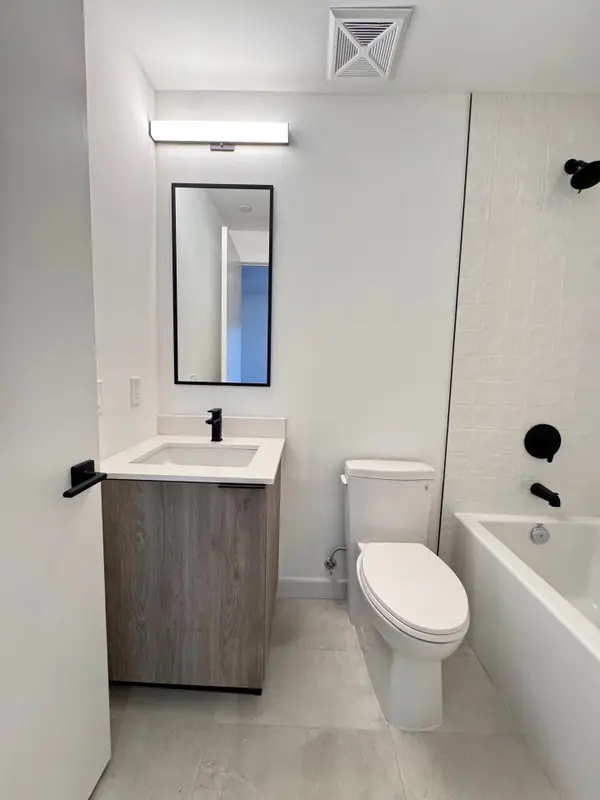 1635 MILITARY TRL #435, Toronto E10, ON M1C 1B2