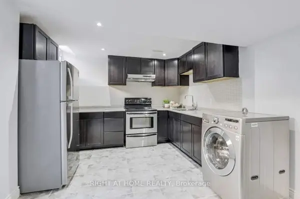 2 Township AVE #Basmt, Richmond Hill, ON L4E 0J5