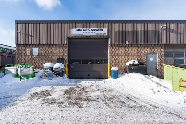 5890 Dixie RD #Unit 4, Mississauga, ON L4W 1E9