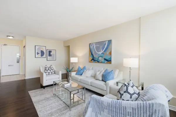 551 The West Mall N/A #706, Toronto W08, ON M9C 1G7