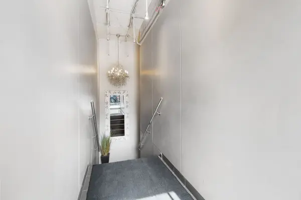 1610A Bloor ST W, Toronto W02, ON M6P 1A7