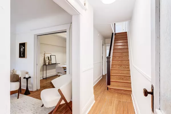 Toronto W03, ON M6H 2K9,57 Peterborough AVE