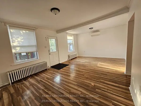 33 Branstone RD #-Main, Toronto W03, ON M6E 4E3