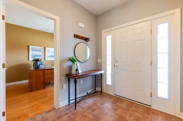 2495 MARLENE STEWART ST, London South, ON N6K 5R3