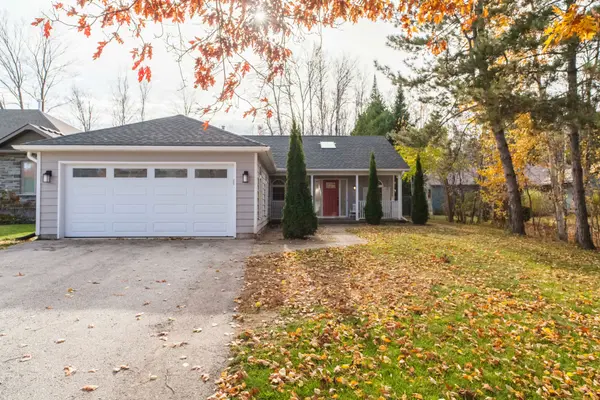 357 Tyendinaga DR, Saugeen Shores, ON N0H 2L0