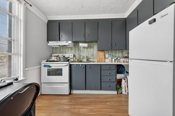 115 Ainslie ST N, Cambridge, ON N1R 3P2