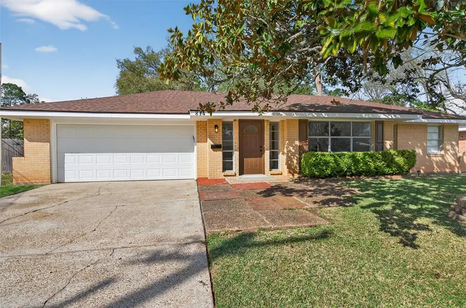 814 Sweetbriar Street, Shreveport, LA 71105