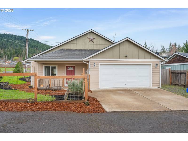 246 S 70TH ST, Springfield, OR 97478