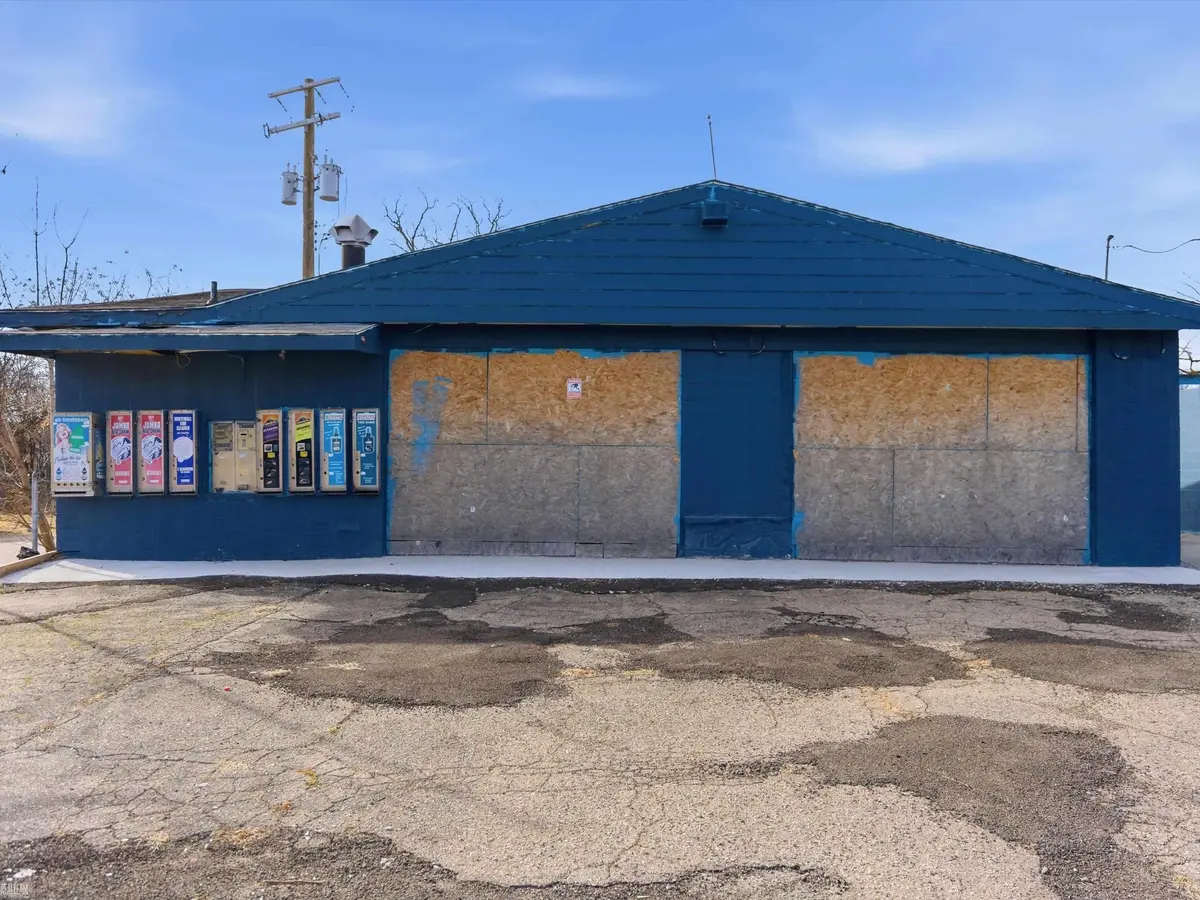 684 Auburn AVE, Pontiac, MI 48342