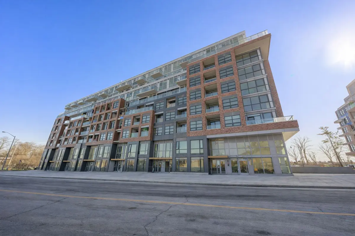 1635 Military TRL #301, Toronto E10, ON M1C 1B2