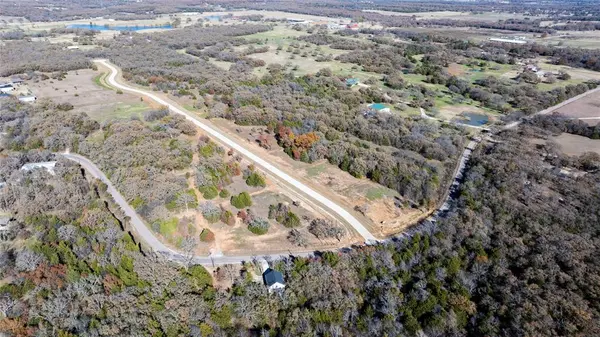 5 Shady Oak Lane, Valley View, TX 76272