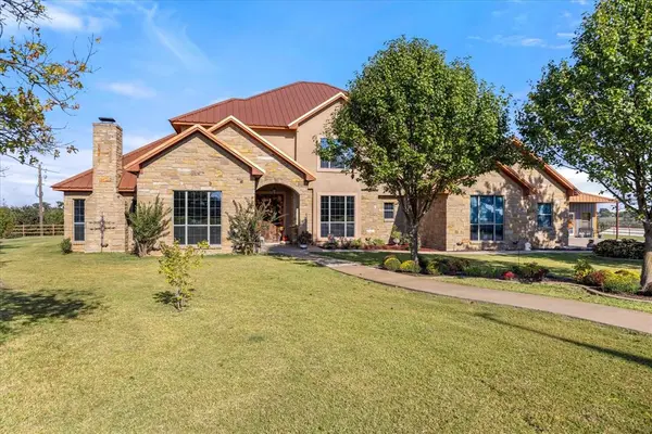 5595 County Road 456, Stephenville, TX 76401