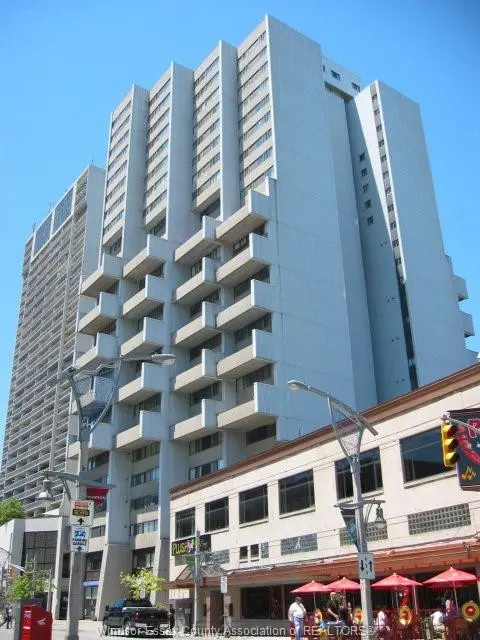 380 PELISSIER Street #1805, Windsor, ON N9A 6V7