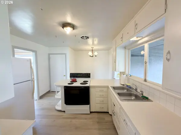 725 SW 11TH ST, Hermiston, OR 97838