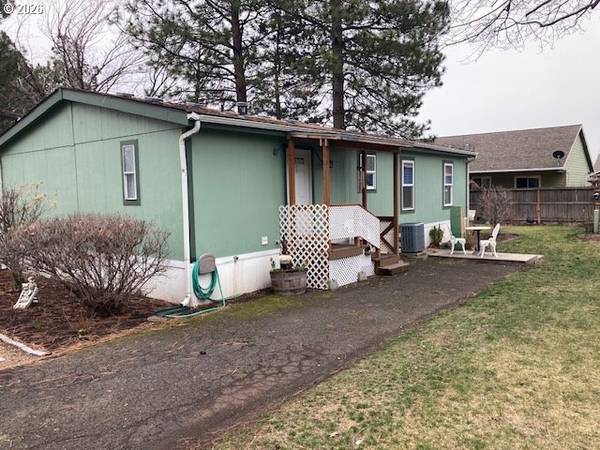 1809 26TH ST #14, La Grande, OR 97850