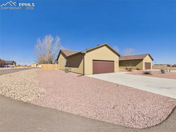 157 S Stardust CIR, Pueblo West, CO 81007