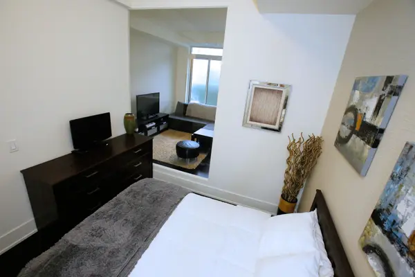 330 Richmond ST W #210, Toronto C01, ON M5V 1X2