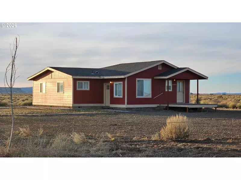 46864 TUCKER RD, Christmas Valley, OR 97641