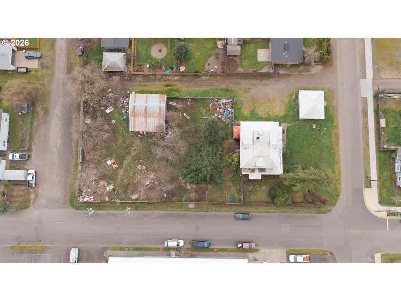 122 S 12TH AVE, Cornelius, OR 97113