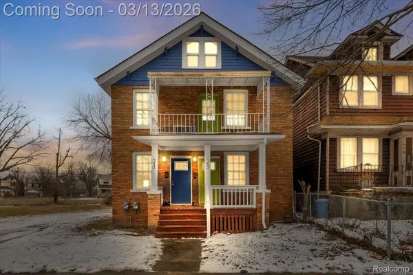 21 North ST, Highland Park, MI 48203