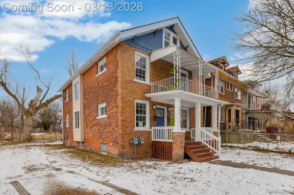 21 North ST, Highland Park, MI 48203