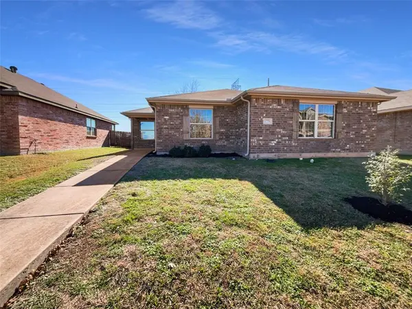 1778 Overlook Drive,  Lancaster,  TX 75146