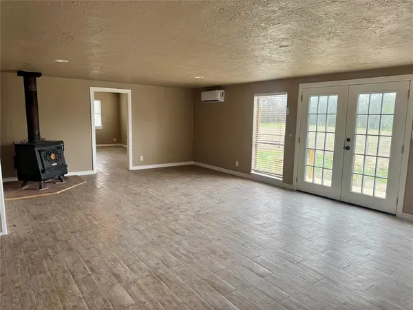 4926 County Road 3110, Campbell, TX 75422