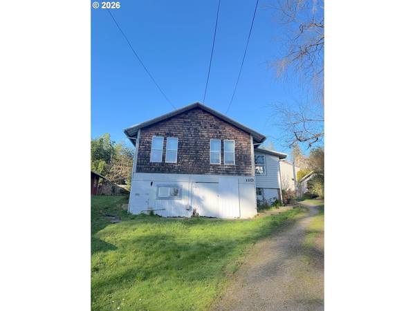 110 DRIFTWOOD AVE, Garibaldi, OR 97118