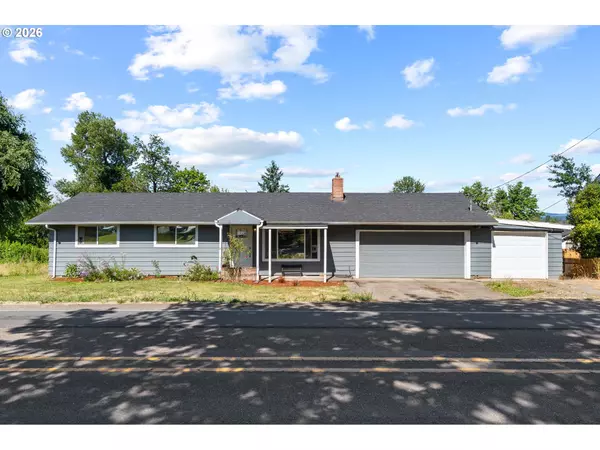 Carlton, OR 97111,440 N YAMHILL ST