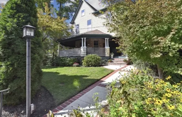 425 Wyoming Ave,  Millburn Twp.,  NJ 07041