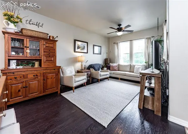 1711 Portland Gold DR, Colorado Springs, CO 80905