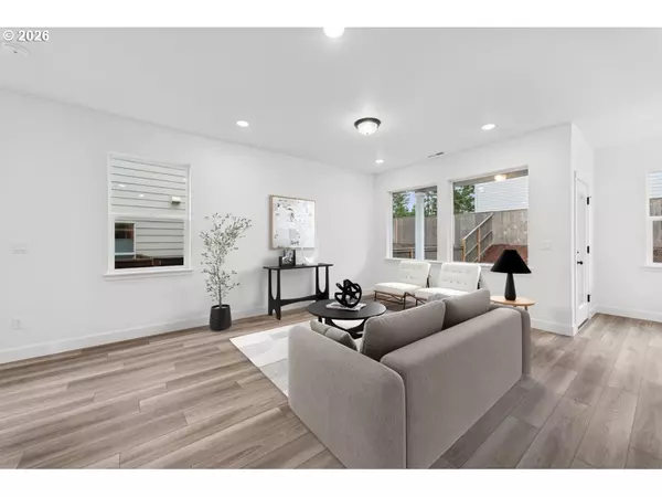 Forest Grove, OR 97116,904 Rosebud CT