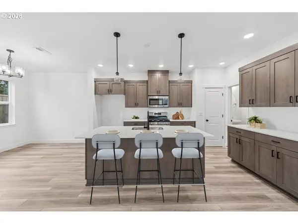 904 Rosebud CT, Forest Grove, OR 97116