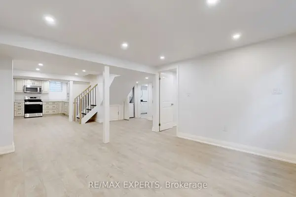 1097 Wildwood DR ##Lower, Newmarket, ON L3Y 2B6