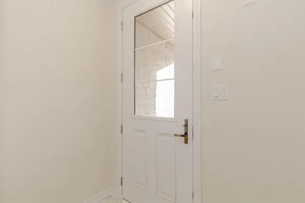 1453 National Common #76, Burlington, ON L7P 0V7