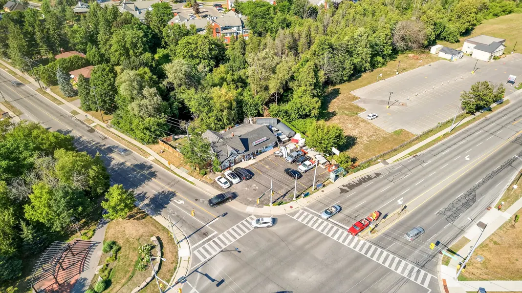 1646 Highway No.2 HWY, Clarington, ON L1E 2R6