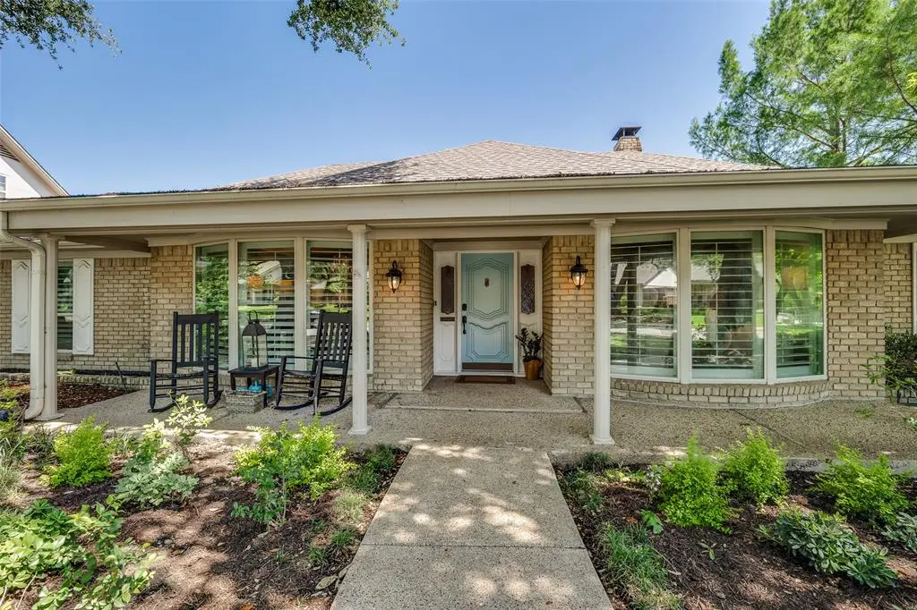 7247 Joyce Way, Dallas, TX 75225