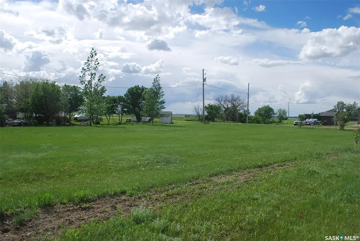 2 Douglas DRIVE, Mckillop Rm No. 220, SK S0G 4L0