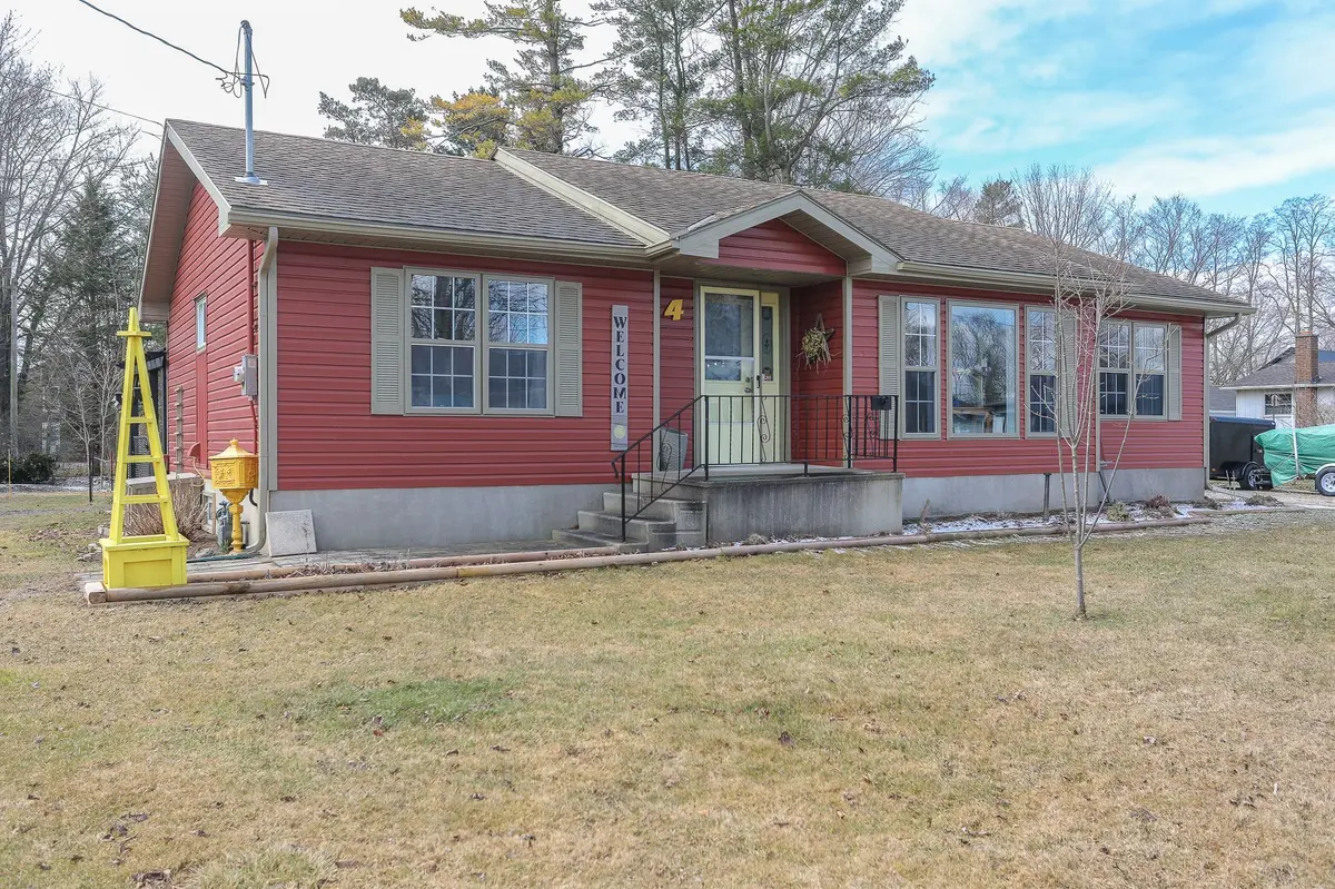 4 Grace CT, Bayham, ON N0J 1T0