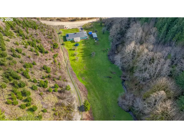 3656 HARLAN BURNTWOODS RD, Blodgett, OR 97326