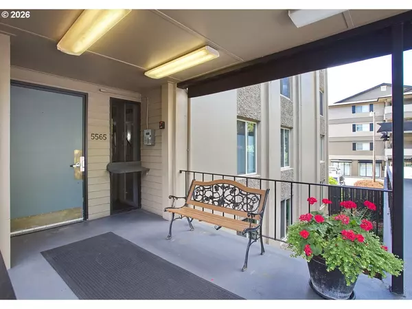 Vancouver, WA 98661,5565 E EVERGREEN BLVD #3303