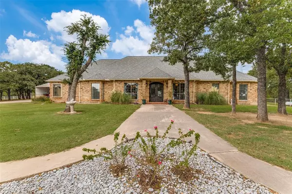 262 Private Road 1494, Alvord, TX 76225