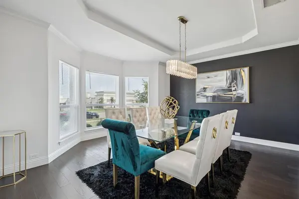 518 Valley Drive, Midlothian, TX 76065